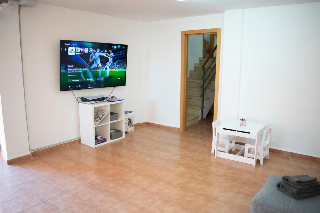 Villa Camelia Freshapartments 베날마데나코스타 외부 사진